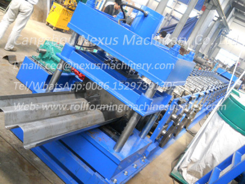 highway-guardrail-roll-forming-machine-2