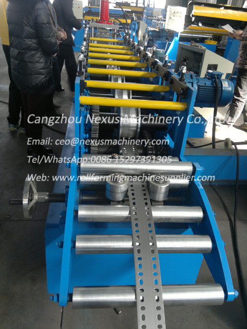 Storage racks roll forming machine-3
